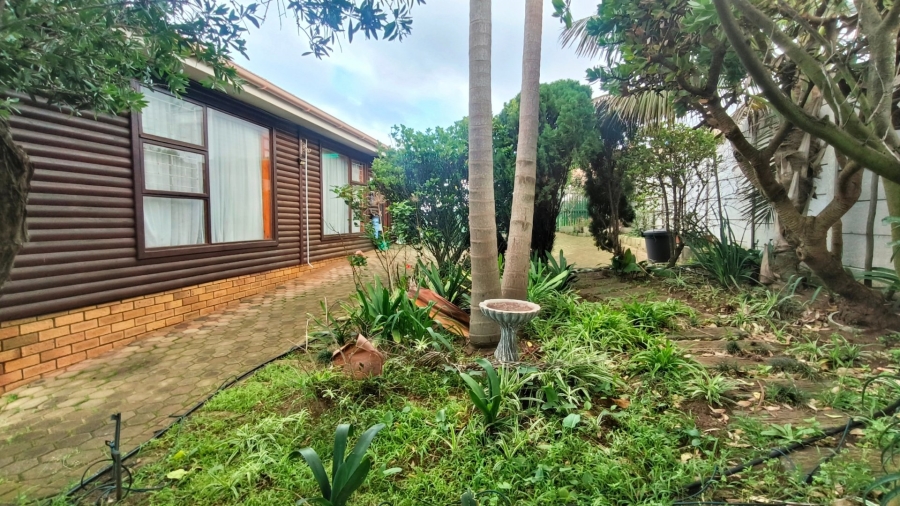 3 Bedroom Property for Sale in Dana Bay Western Cape